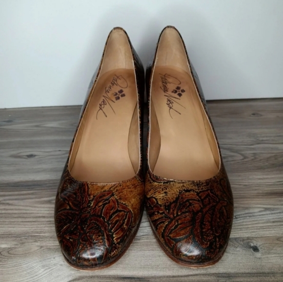 Patricia Nash Anita Block Heel Pumps 9 - Picture 2 of 6